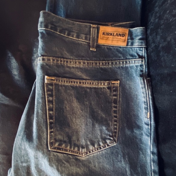 ON HOLD - Men’s Kirkland Signature Blue Denim Jeans, 36x34 - Picture 6 of 6